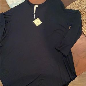 Comfy USA black long sleeve dress tunic